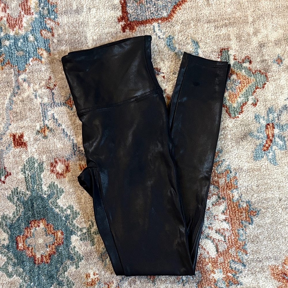 Spanx Faux Leather Leggings Black M